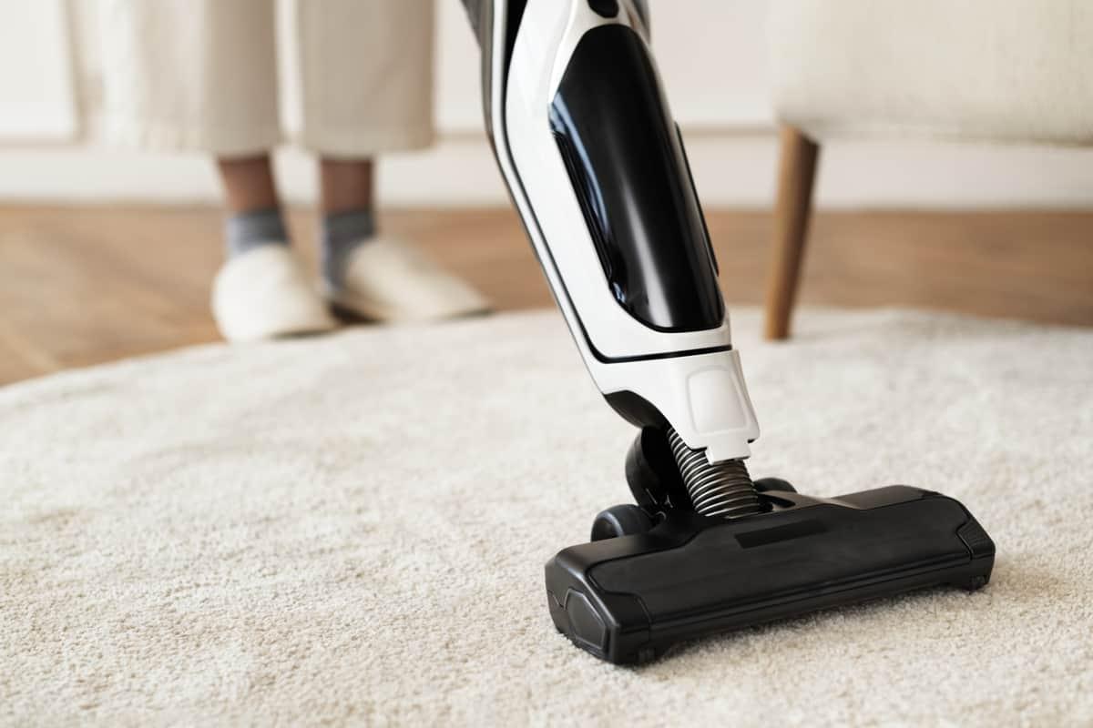 Best Vacuum Cleaners for Deep Cleaning Bangladeshi Carpets